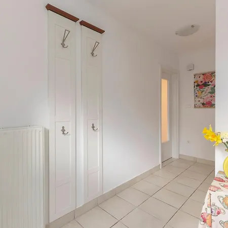 Cozy Garden Flat * Ljubljana