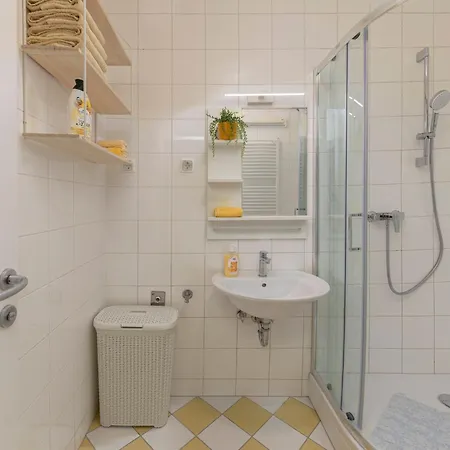 Cozy Garden Flat * Liubliana