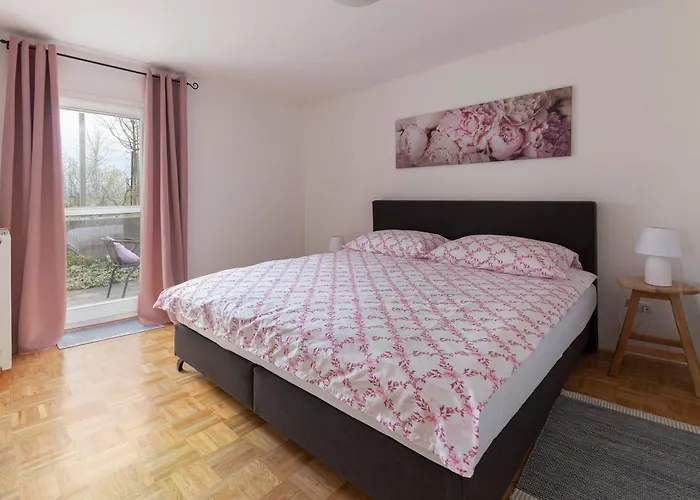 Cozy Garden Flat Apartment Ljubljana